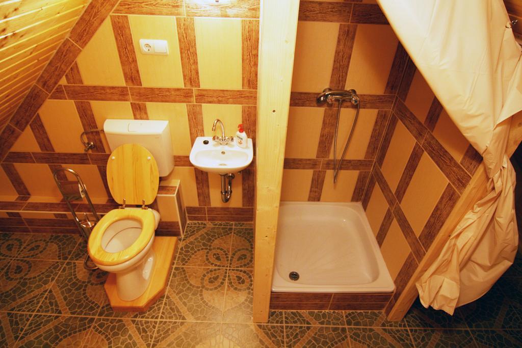 فندق Hollókőفي  Kemences Porta الغرفة الصورة