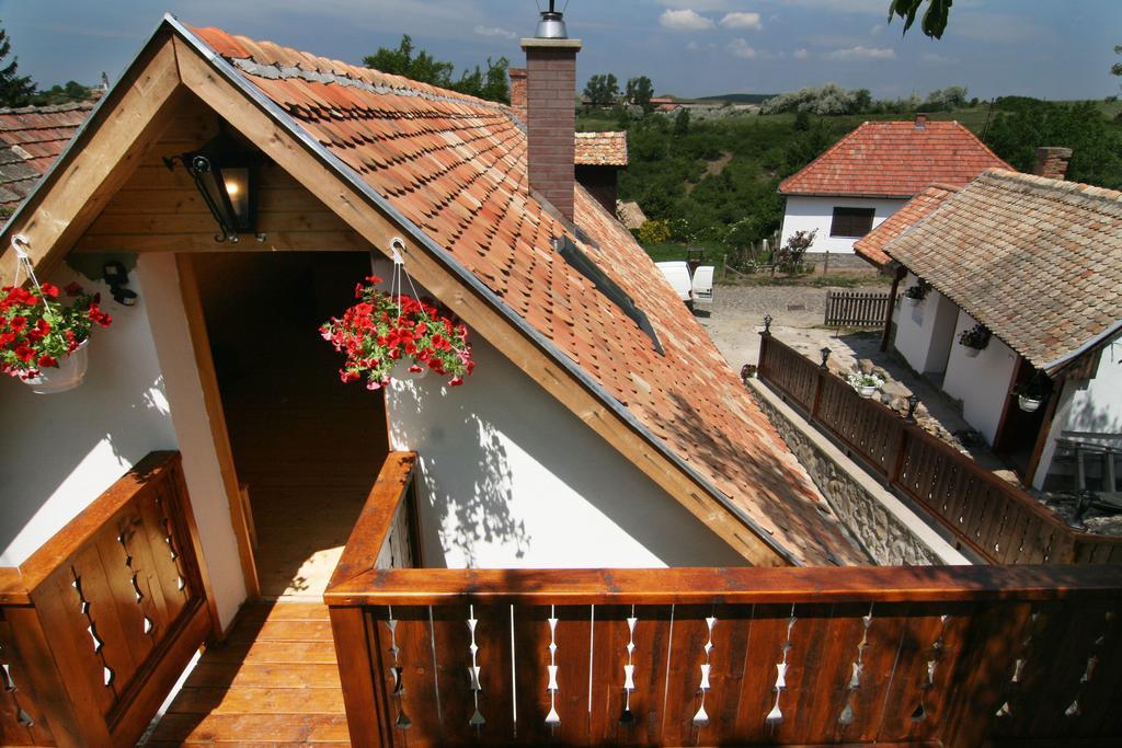 فندق Hollókőفي  Kemences Porta المظهر الخارجي الصورة